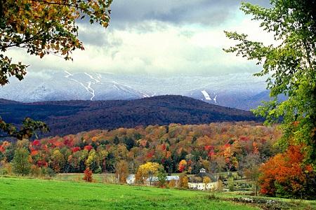 Landscape view of Vermont in the fall